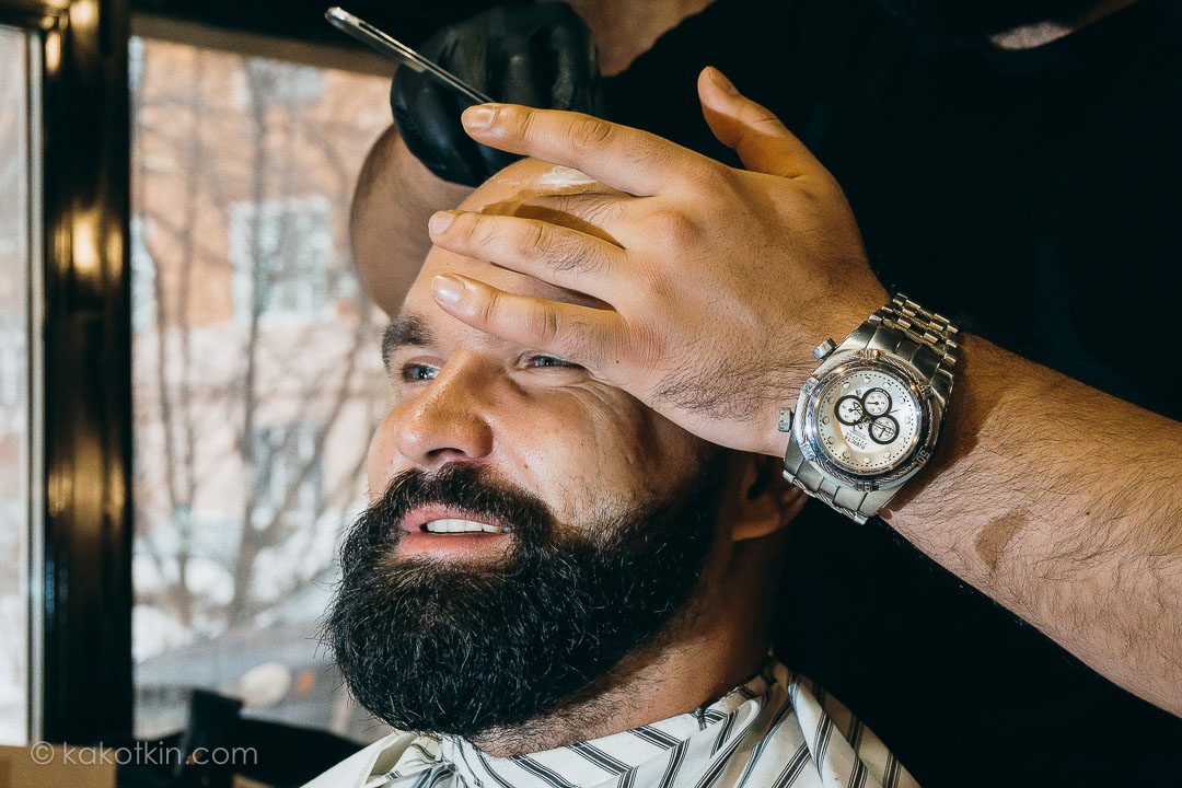 Стрижка бороды и усов мужская парикмахерская чоп чоп барбершоп парикмахер barbershop москва тверь Black Leon Шах