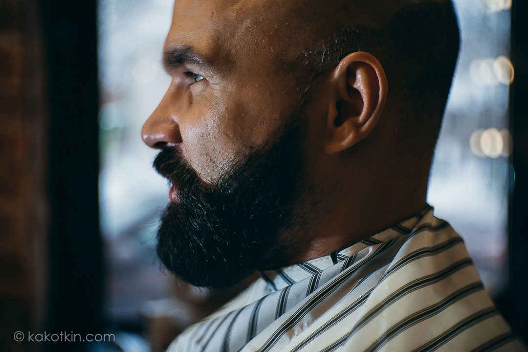 Стрижка бороды и усов мужская парикмахерская чоп чоп барбершоп парикмахер barbershop москва тверь Black Leon Шах