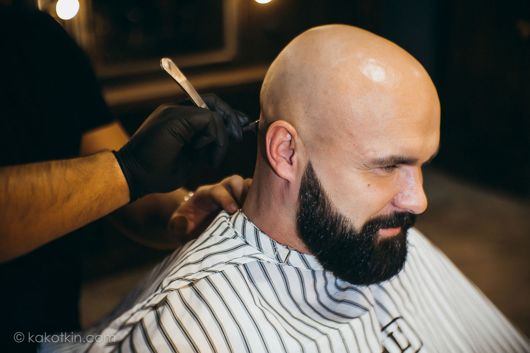 Стрижка бороды и усов мужская парикмахерская чоп чоп барбершоп парикмахер barbershop москва тверь Black Leon Шах