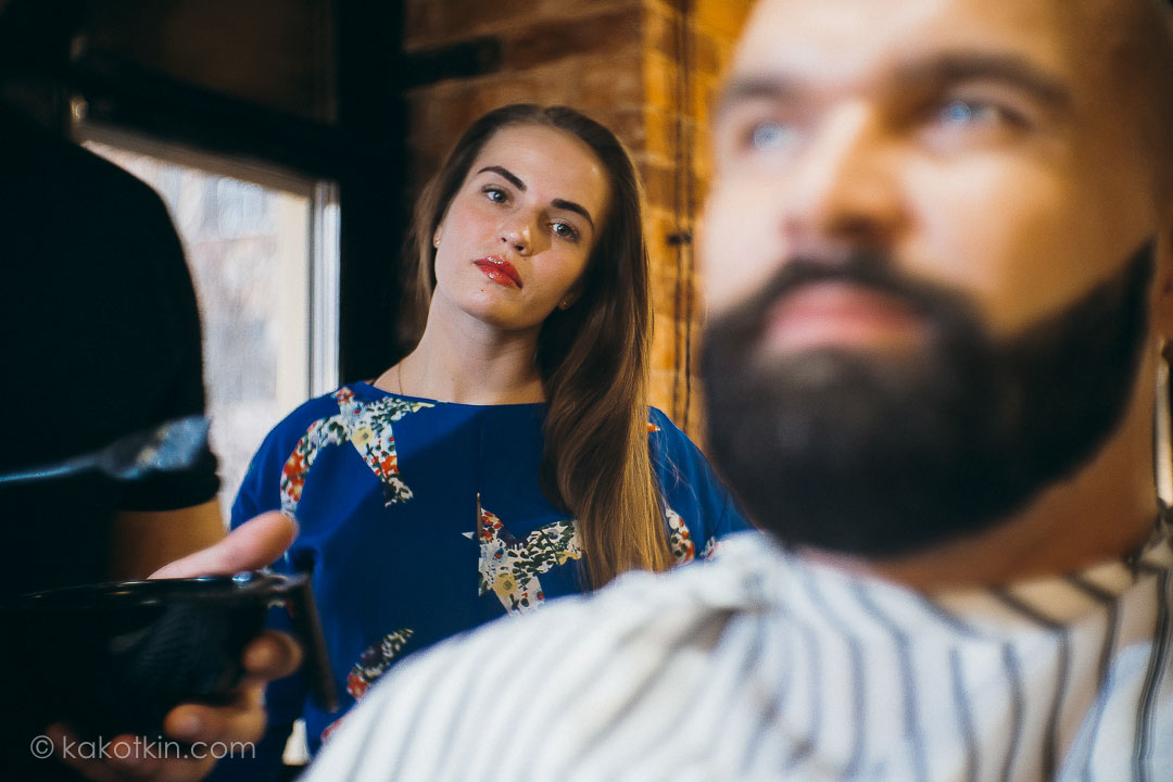 Стрижка бороды и усов мужская парикмахерская чоп чоп барбершоп парикмахер barbershop москва тверь Black Leon Шах