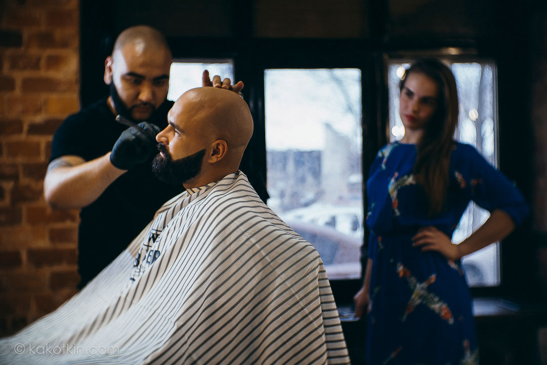 Стрижка бороды и усов мужская парикмахерская чоп чоп барбершоп парикмахер barbershop москва тверь Black Leon Шах
