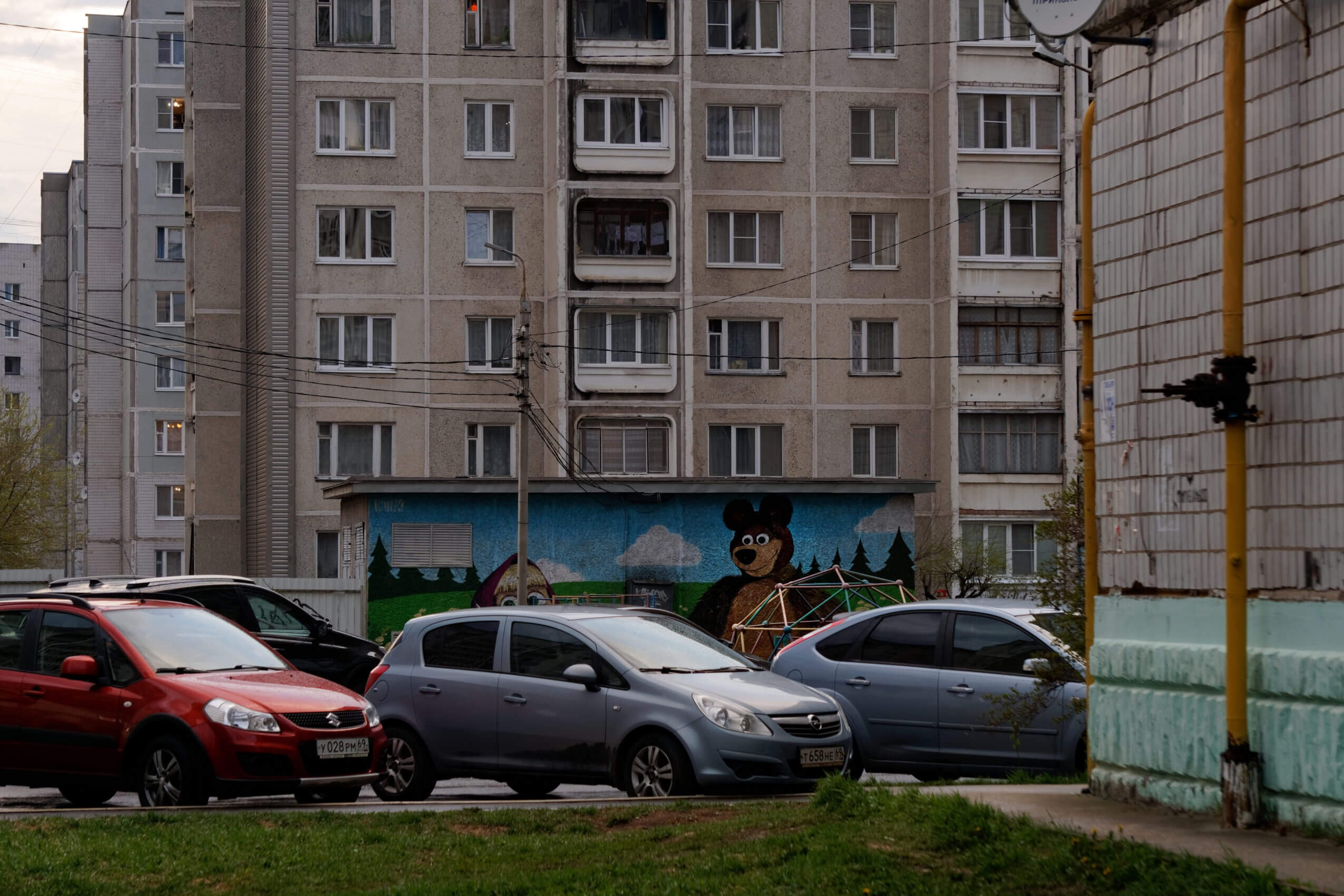 Город - уютное место для появления здорового человека. А может и нет?....
