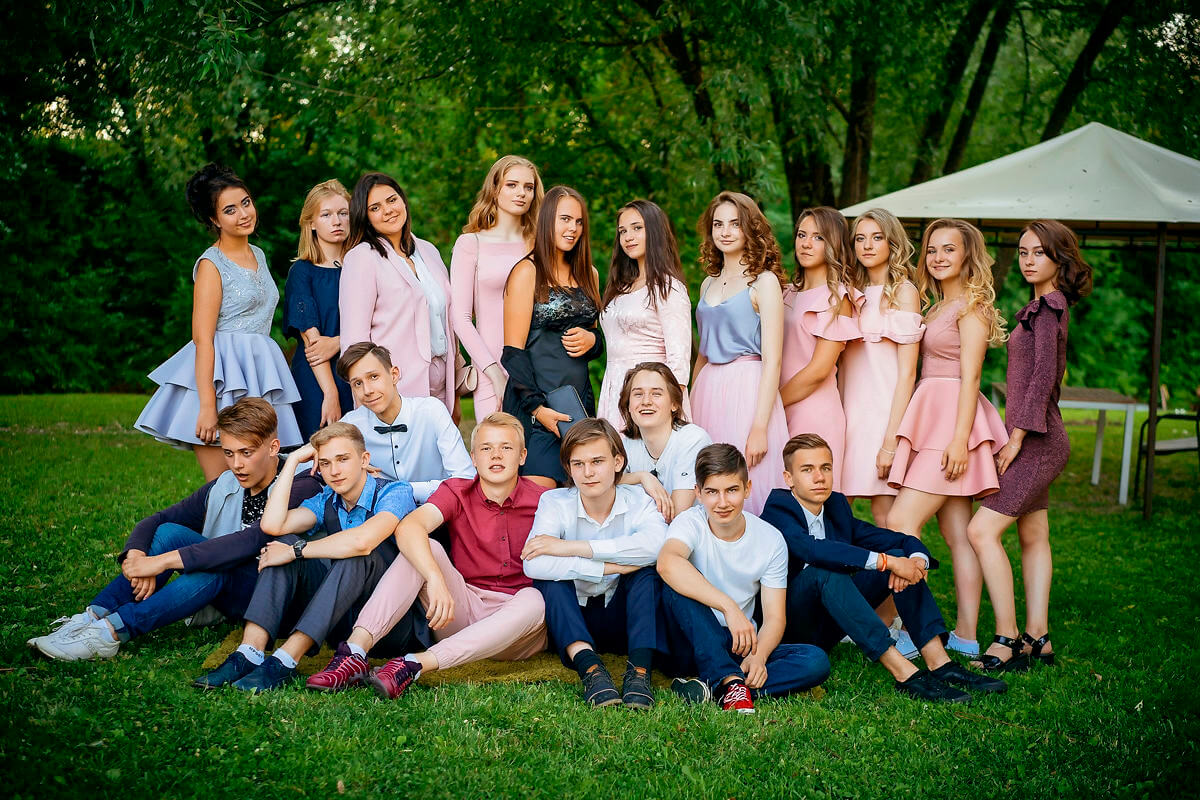 Групповой снимок на выпускной 