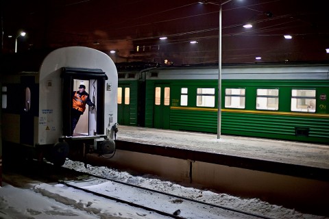 Вокзал. Вагоны